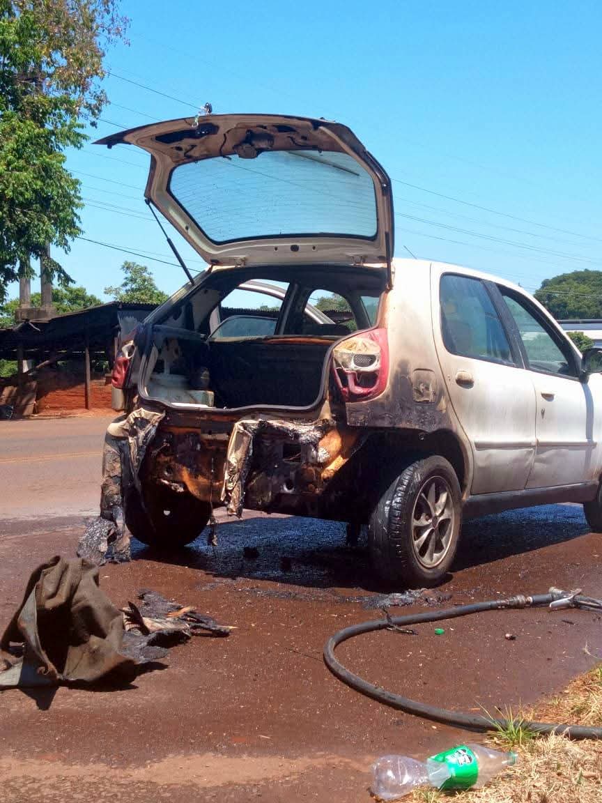 Se incendió un vehículo en 9 de Julio